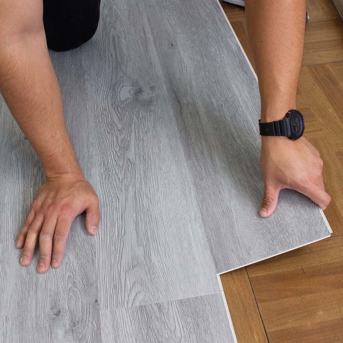 Piso SPC Modelo LIU 42 Artic – Caja 2.2 m² - Imagen 4