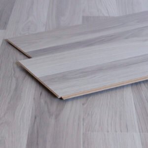 Piso Laminado Swiss Krono Snow Elegance 7 mm