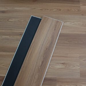 Piso SPC Modelo Shi 72 Roble – Caja 2.1 m²